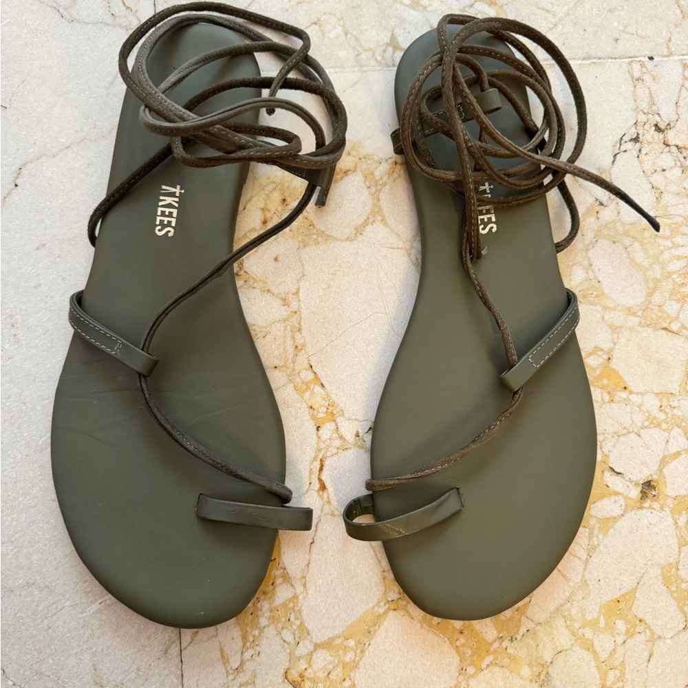 Tkees sandals/ Green military / 9